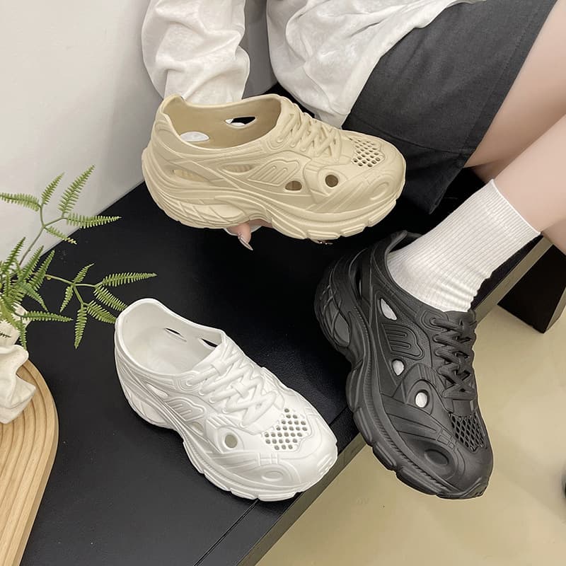 ふわふわ厚底スポーツサンダル
